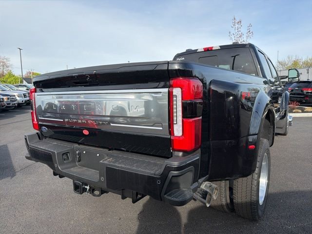 New 2026 Ford F450 Platinum w/ Platinum Plus Package AWD/4WD image 4