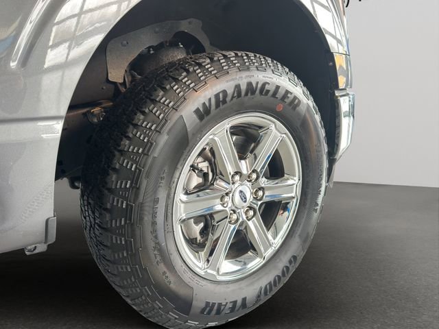 Used 2025 Ford F150 XLT w/ Equipment Group 301A Standard image 21