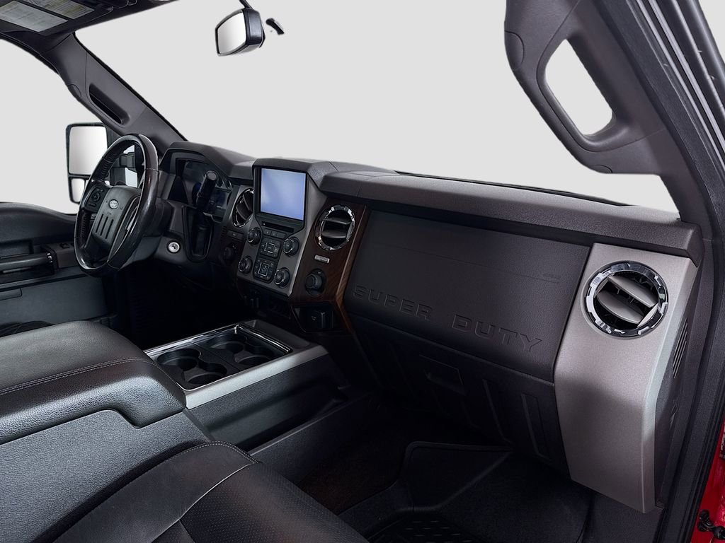 Used 2013 Ford F250 Lariat w/ Lariat Interior Pkg image 19
