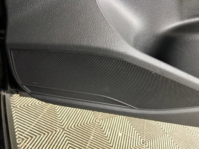 Used 2015 Volkswagen Passat 1.8T SE image 30