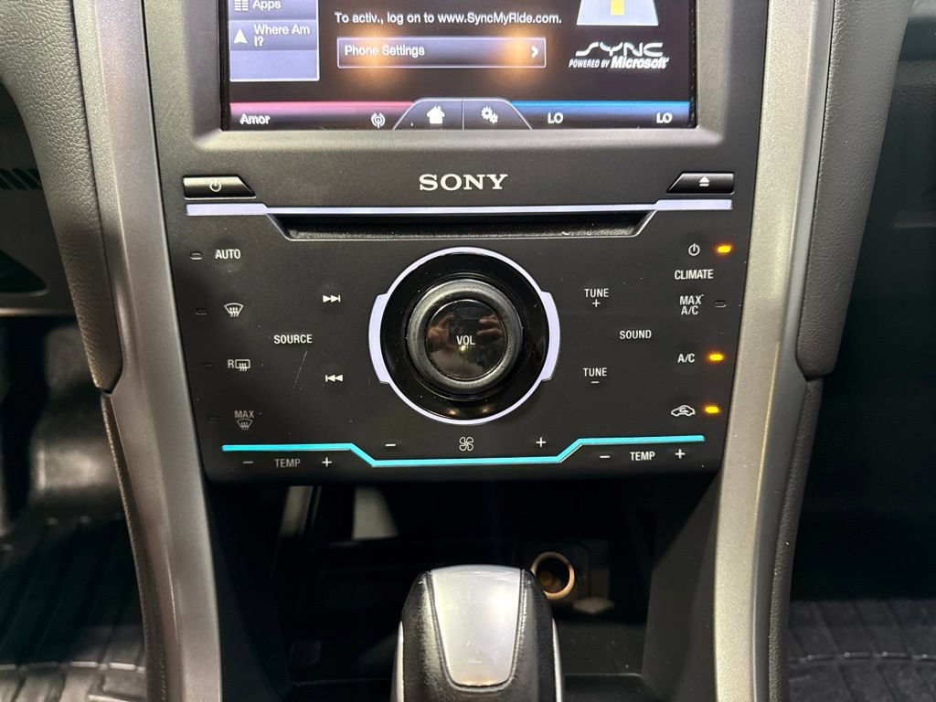 Used 2013 Ford Fusion Titanium FWD image 18