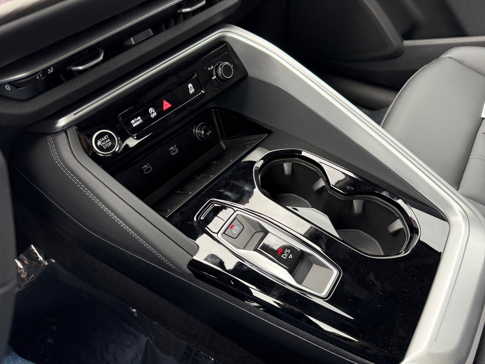 New 2026 Audi Q5 Premium AWD/4WD image 13