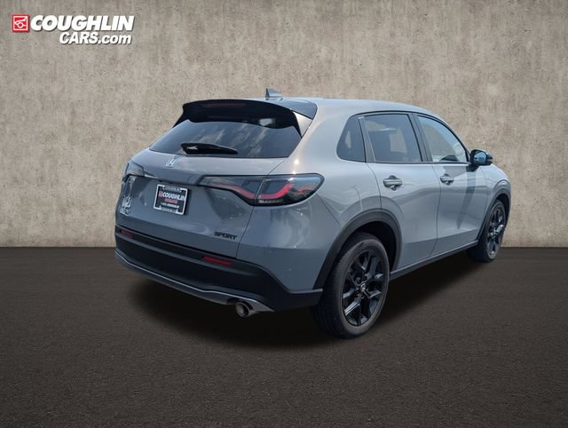 Used 2025 Honda HR-V Sport image 7