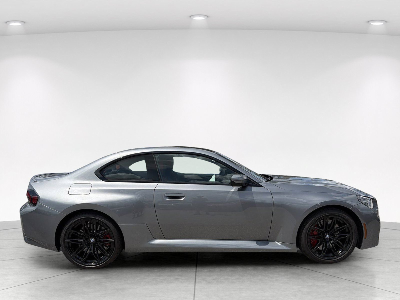 New 2026 BMW M2 w/ Lighting Package RWD image 3