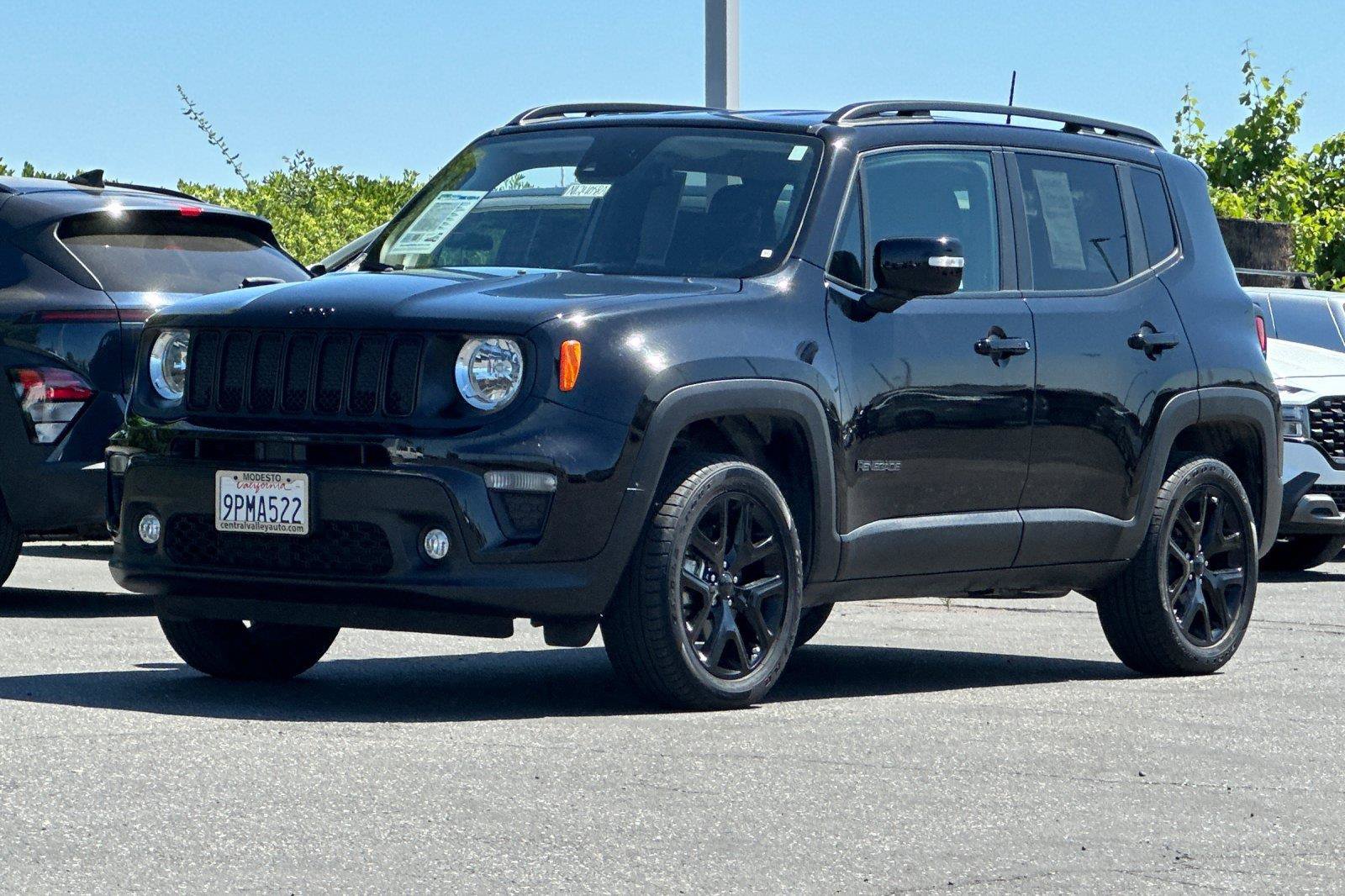 Certified 2023 Jeep Renegade Altitude w/ Convenience Group I AWD/4WD image 8