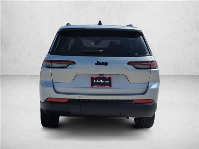 New 2025 Jeep Grand Cherokee L Altitude RWD image 8