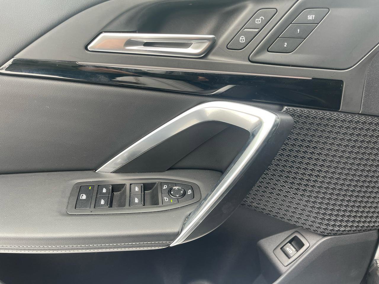 Used 2025 BMW X1 xDrive28i image 21