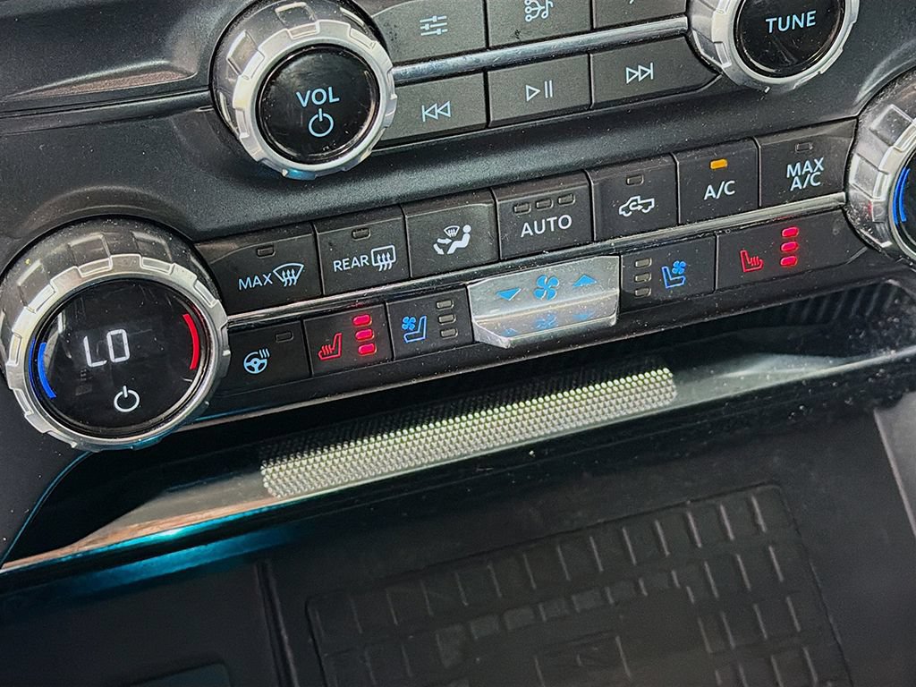 Used 2021 Ford F150 Limited AWD/4WD image 42