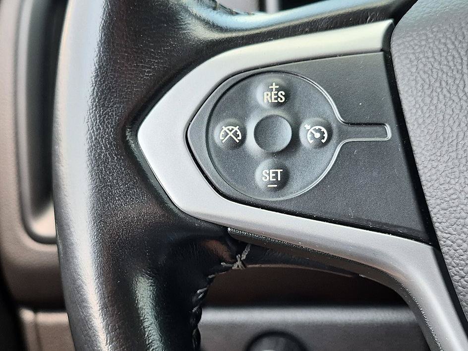 Used 2018 Chevrolet Colorado ZR2 w/ ZR2 Dusk Special Edition AWD/4WD image 17