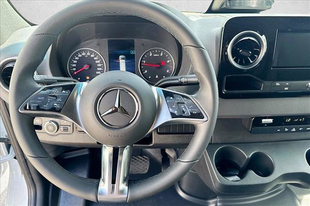 New 2026 Mercedes-Benz Sprinter 2500 image 11