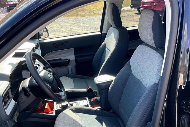 Used 2022 Ford Maverick XLT image 25