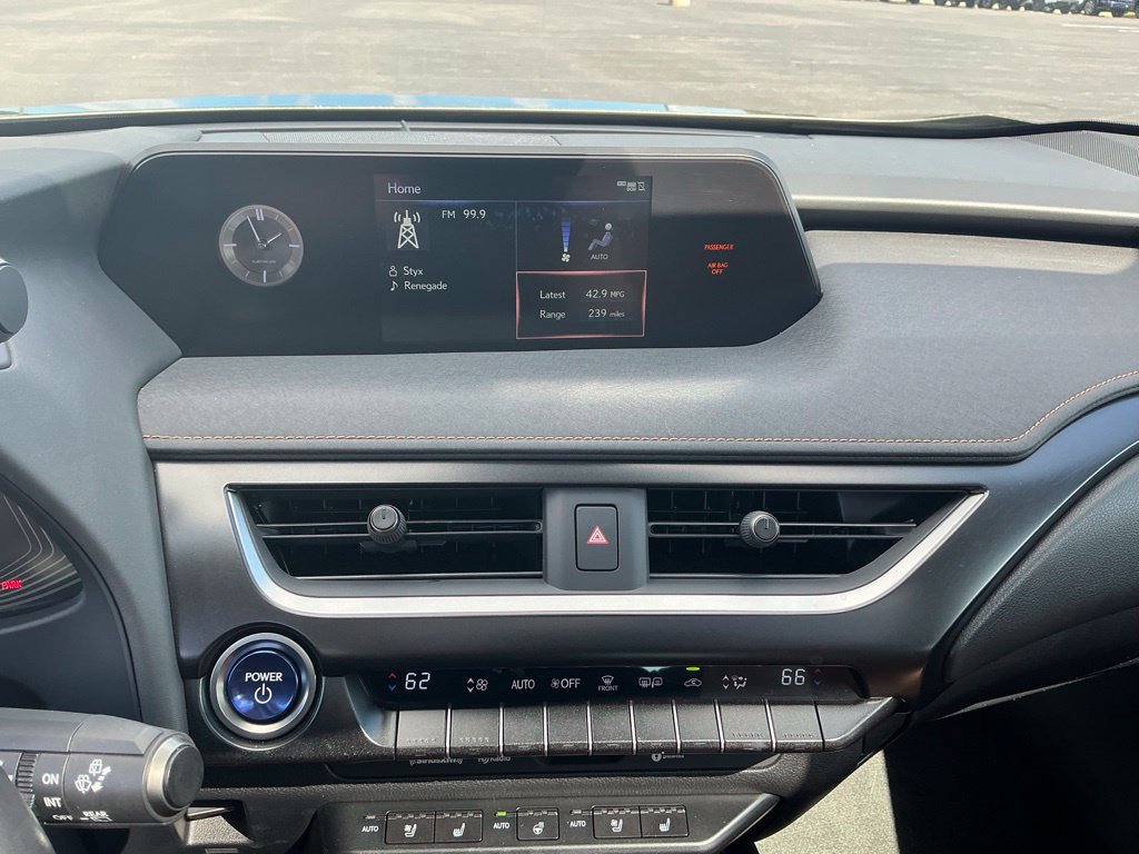 Used 2021 Lexus UX 250h w/ Premium Package AWD/4WD image 23