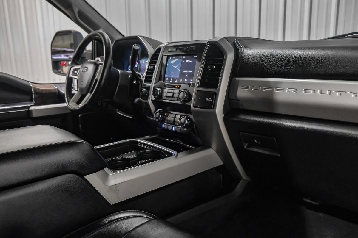 Used 2019 Ford F250 Lariat w/ Lariat Ultimate Package AWD/4WD image 12
