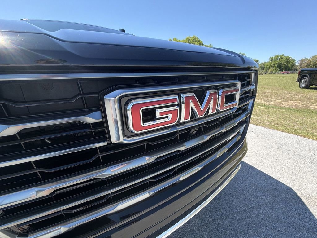 New 2026 GMC Yukon AT4 w/ Premium Trailering Package image 38