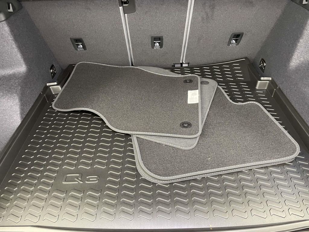 New 2025 Audi Q3 2.0T Premium image 20