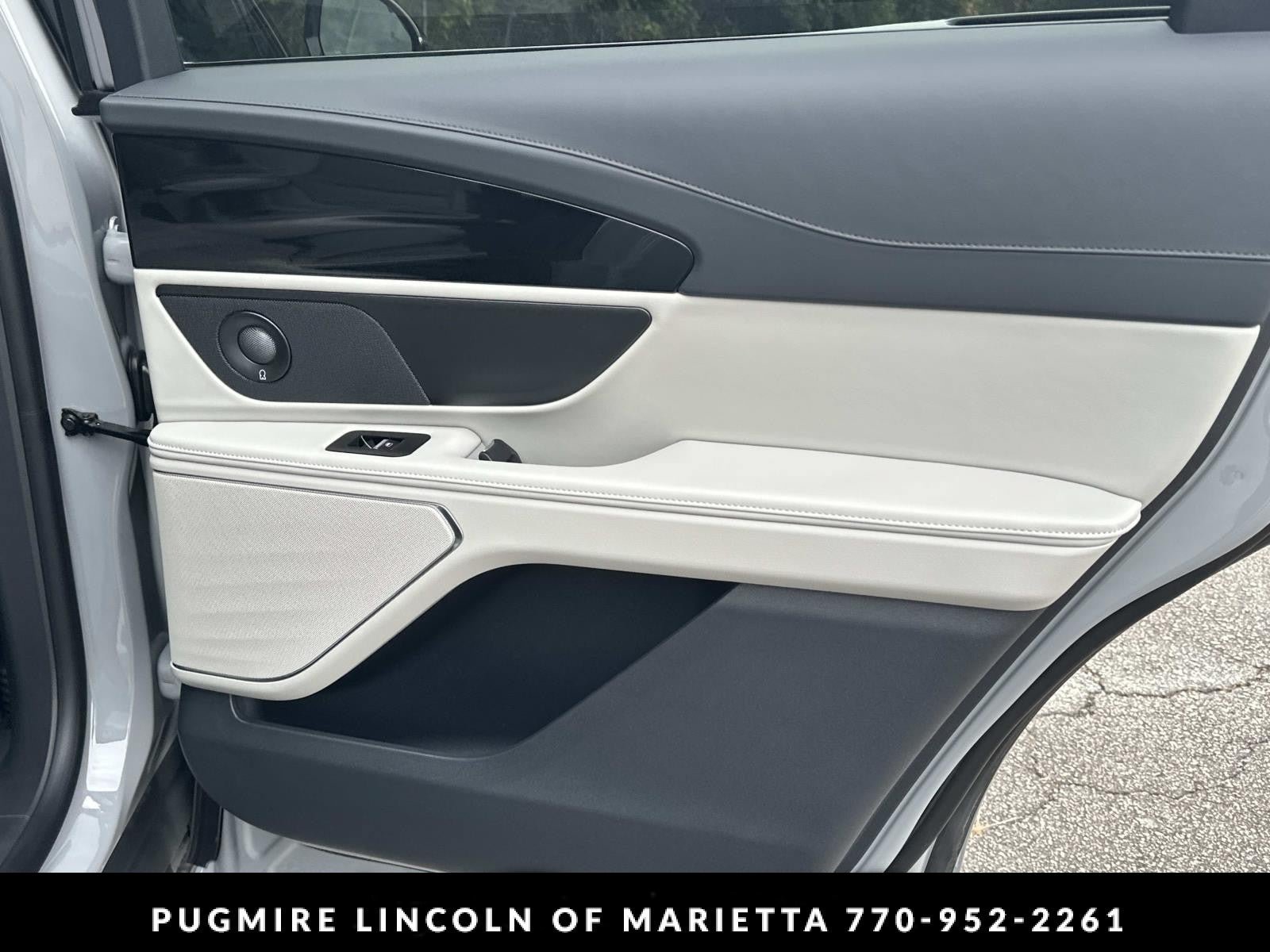 New 2026 Lincoln Nautilus Premier w/ Equipment Group 102A AWD/4WD image 16
