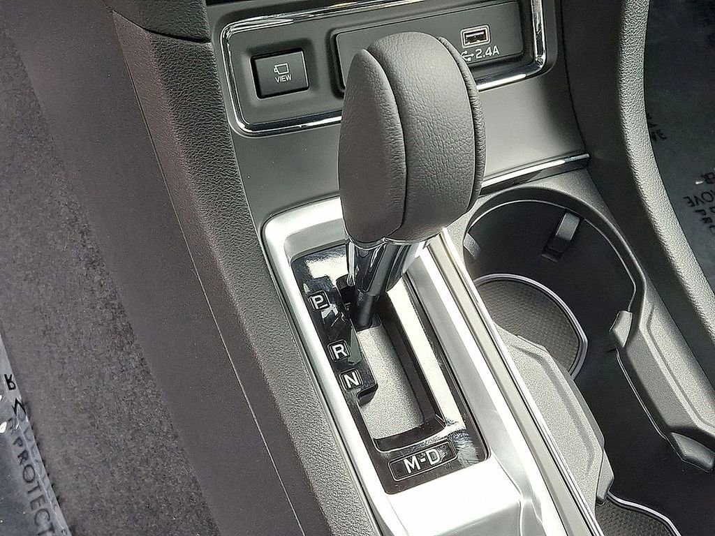 New 2025 Subaru Ascent Limited image 15