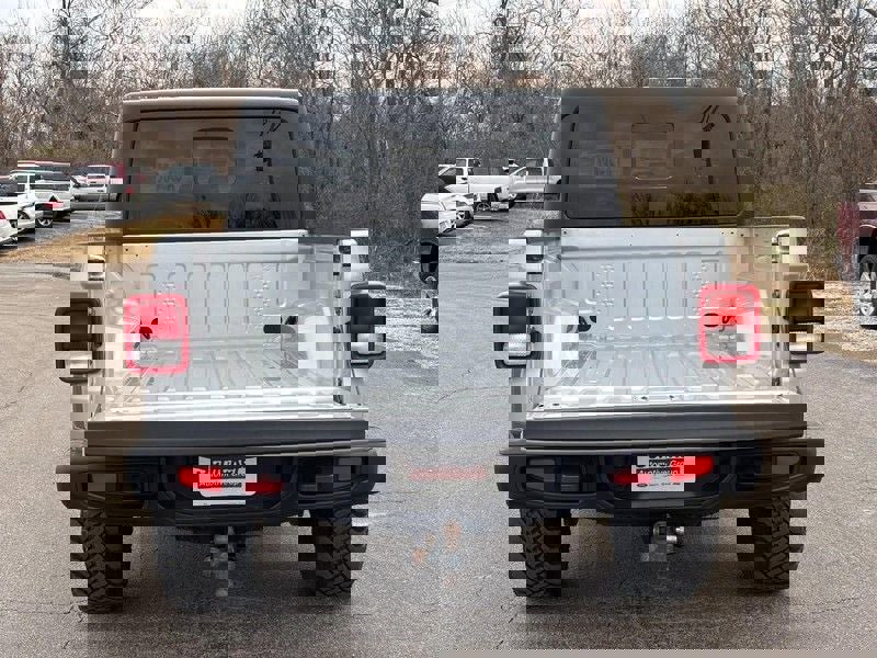 Used 2022 Jeep Gladiator Rubicon w/ Cold Weather Group image 5