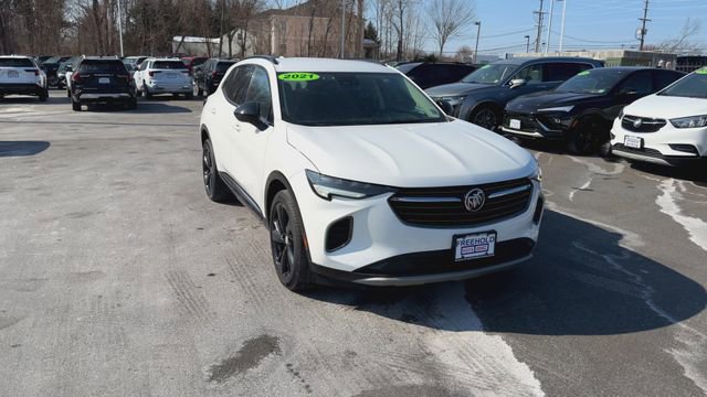 Used 2021 Buick Envision Essence w/ Sport Touring Package image 2