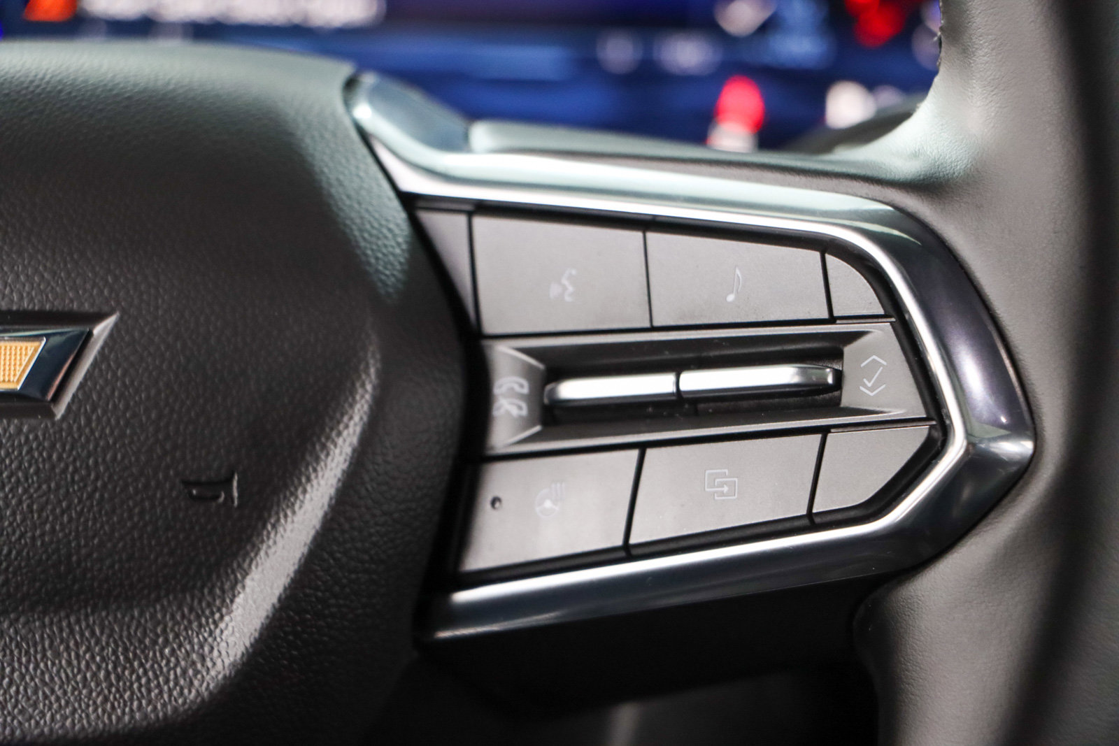 Used 2025 Chevrolet Tahoe High Country w/ Sun And Tow Package image 15