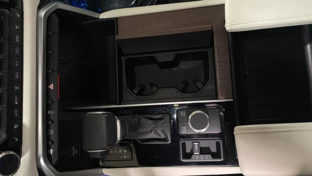 Used 2024 Toyota Sequoia Capstone image 25