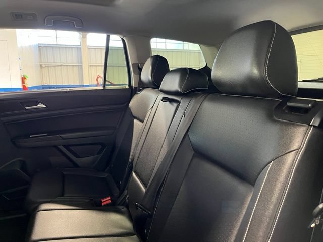 Used 2021 Volkswagen Atlas SEL AWD/4WD image 18