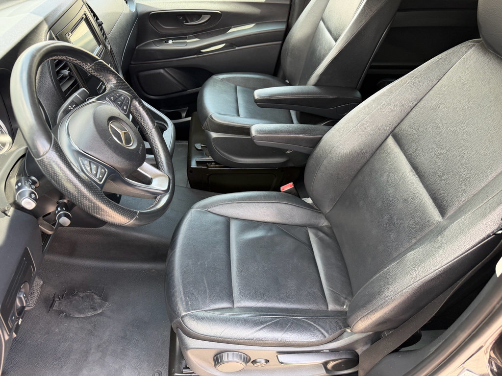 Used 2016 Mercedes-Benz Metris Passenger image 13