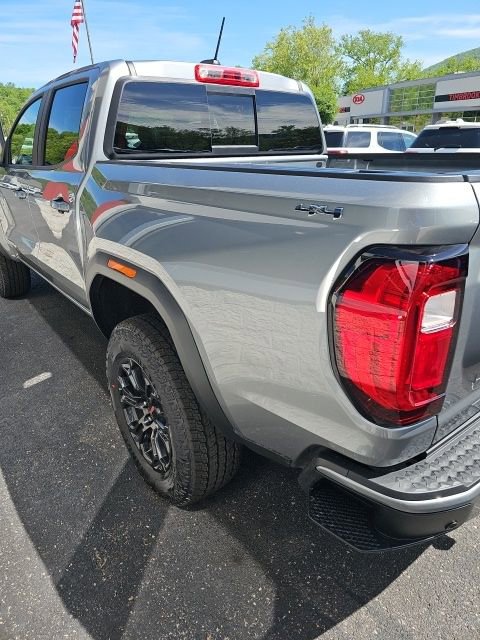 New 2025 GMC Canyon Elevation w/ Convenience Package image 7