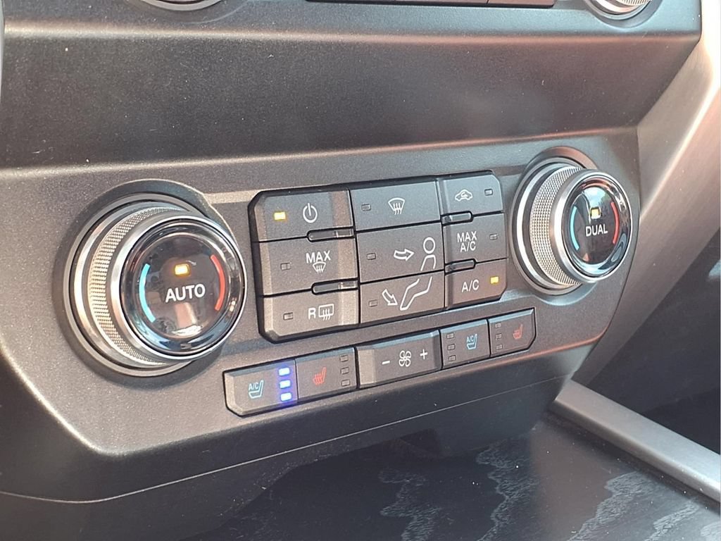 Used 2019 Ford F350 Platinum AWD/4WD image 23