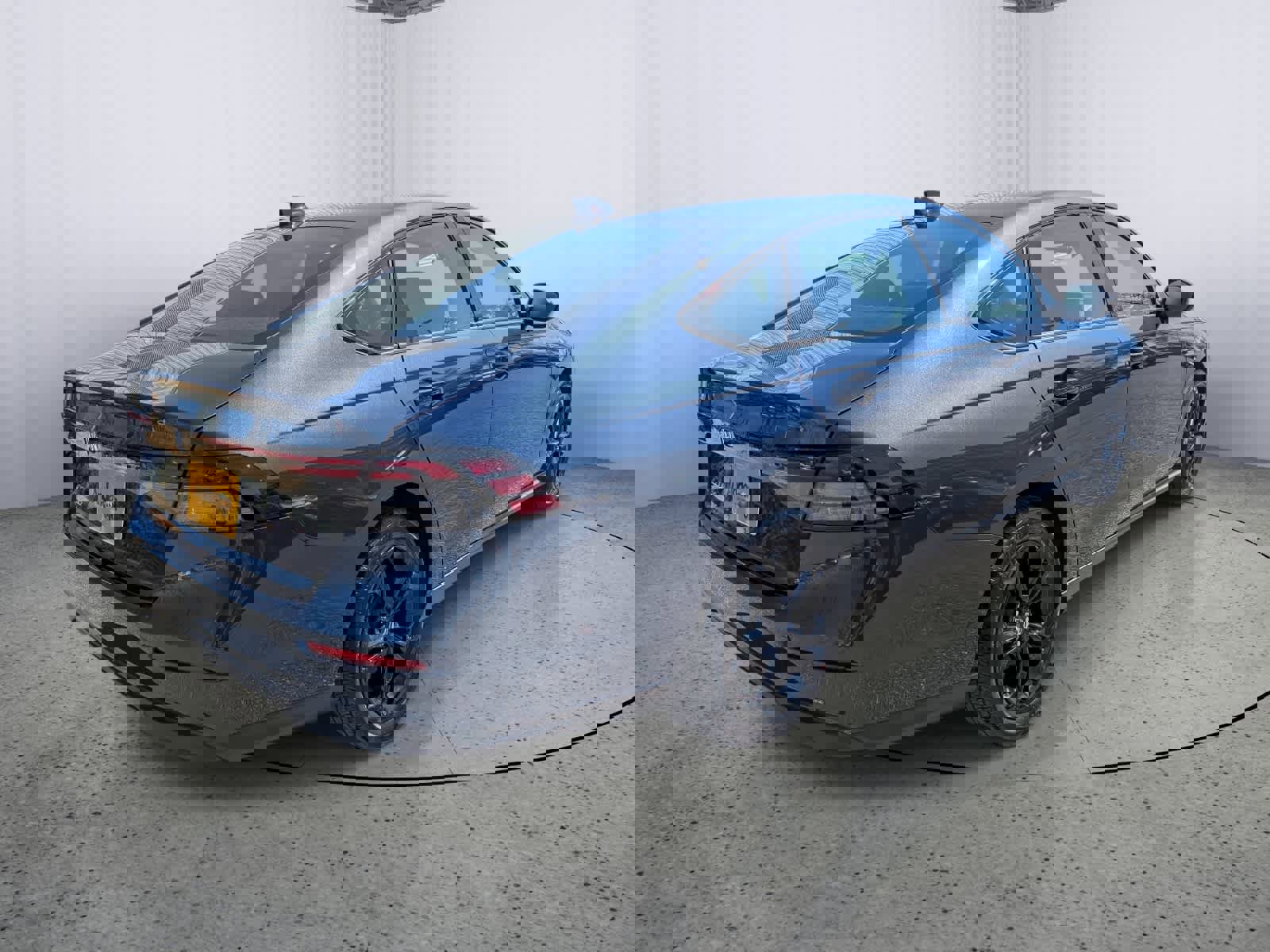 Certified 2025 Honda Accord SE image 3