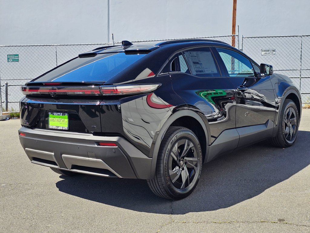 New 2026 Toyota C-HR AWD/4WD image 7