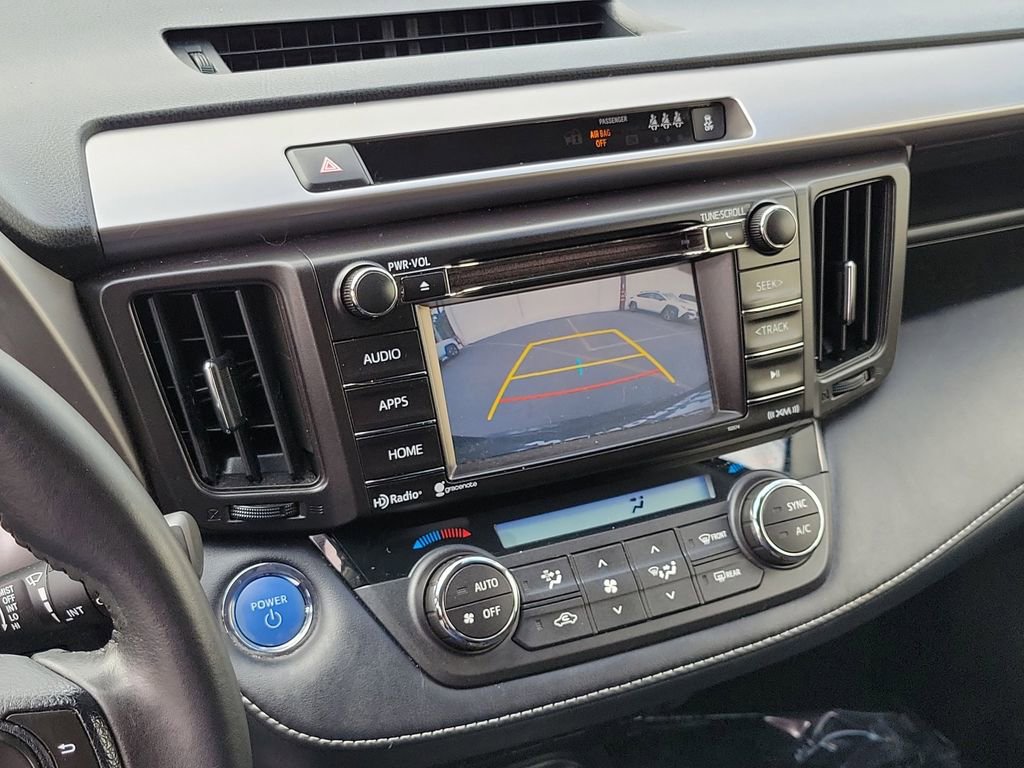 Used 2017 Toyota RAV4 XLE w/ Carpet Mat Package image 29