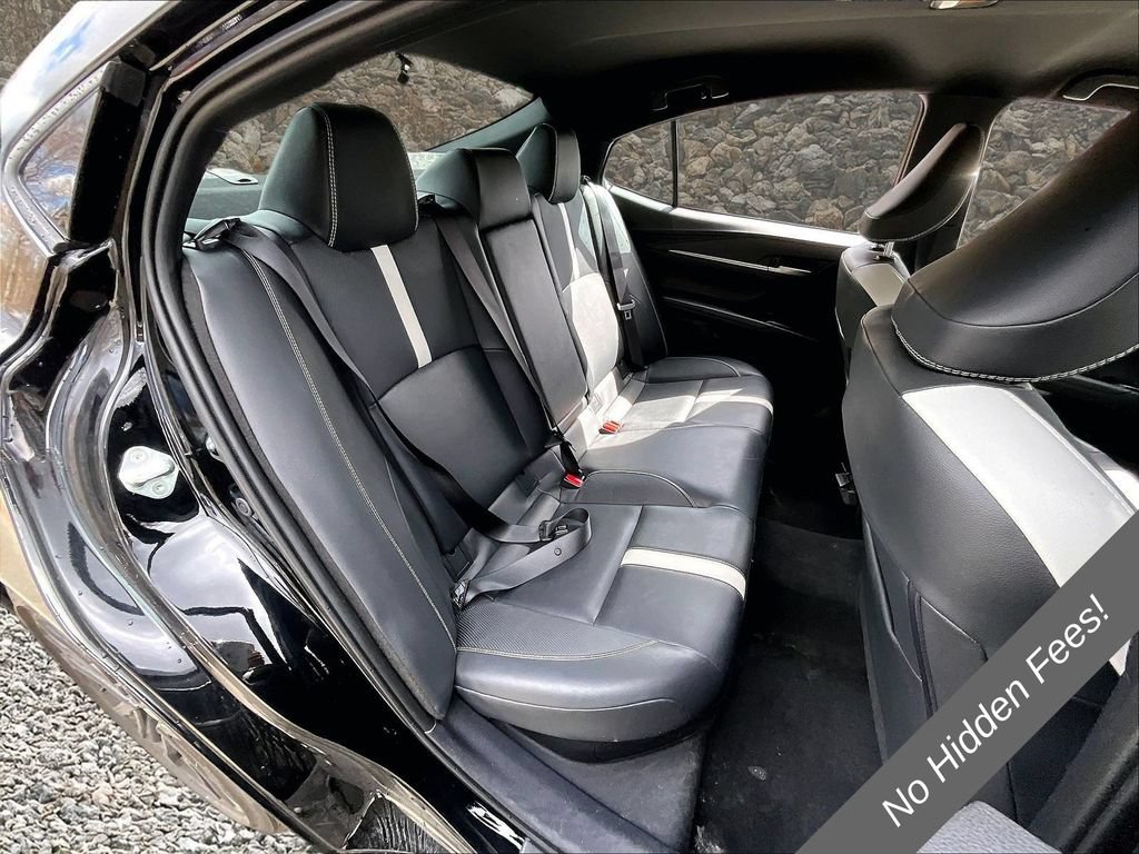 Used 2025 Toyota Camry SE FWD image 24