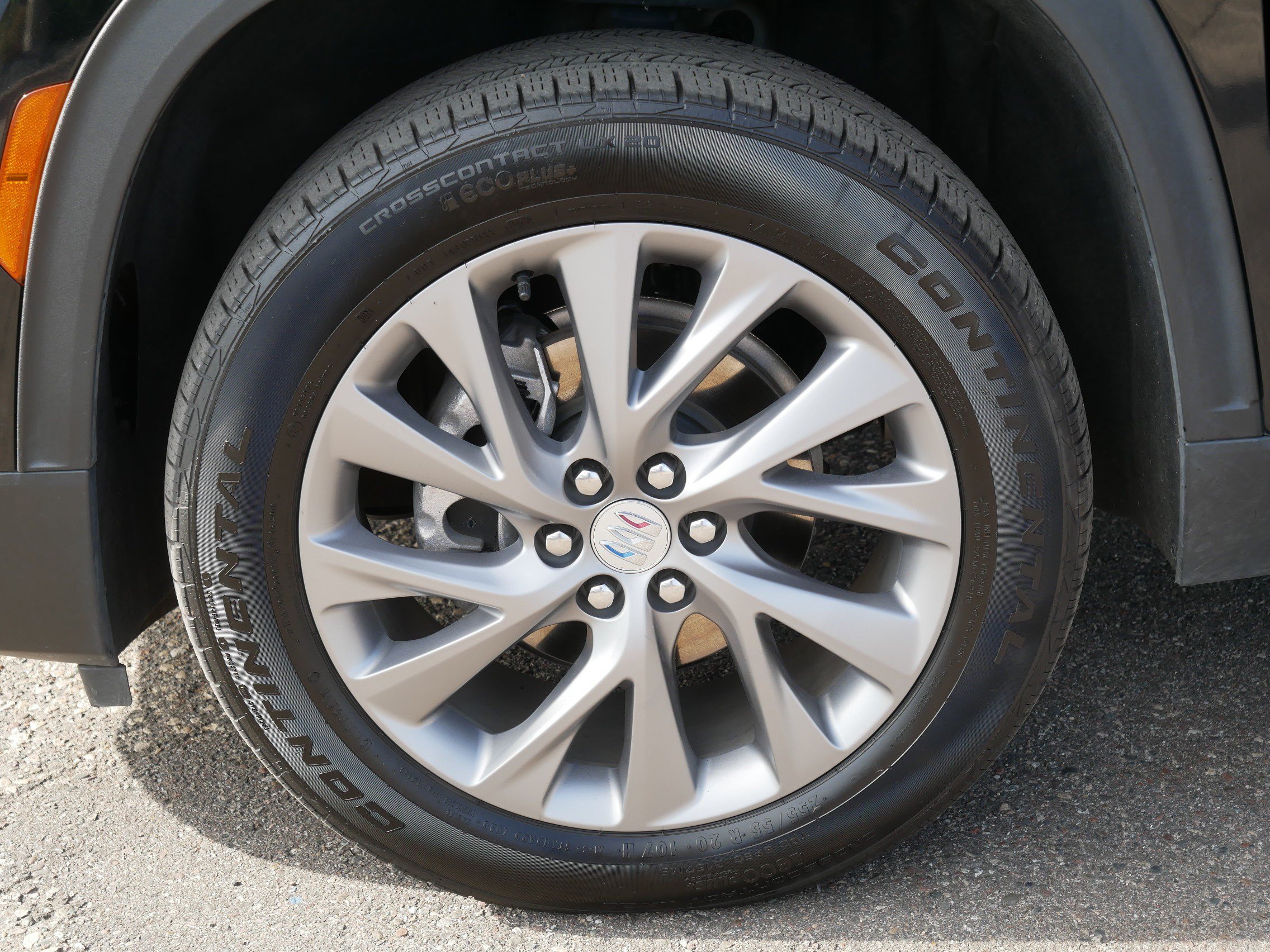 Used 2025 Buick Enclave Preferred AWD/4WD image 15