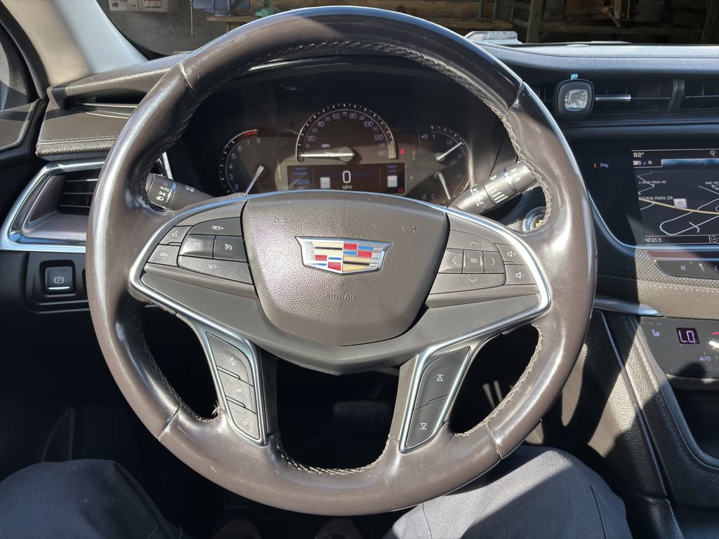 Used 2018 Cadillac XT5 Luxury w/ Driver Awareness Package FWD image 20