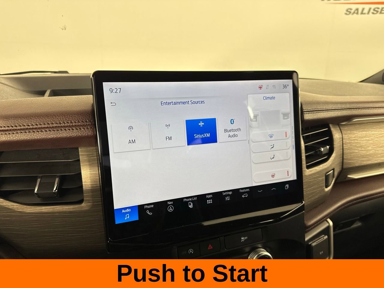 Used 2024 Ford Expedition Limited image 14