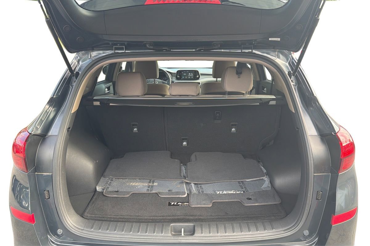 Used 2019 Hyundai Tucson Value AWD/4WD image 11