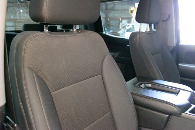Used 2019 GMC Sierra 1500 4x4 Crew Cab w/ Convenience Package image 10