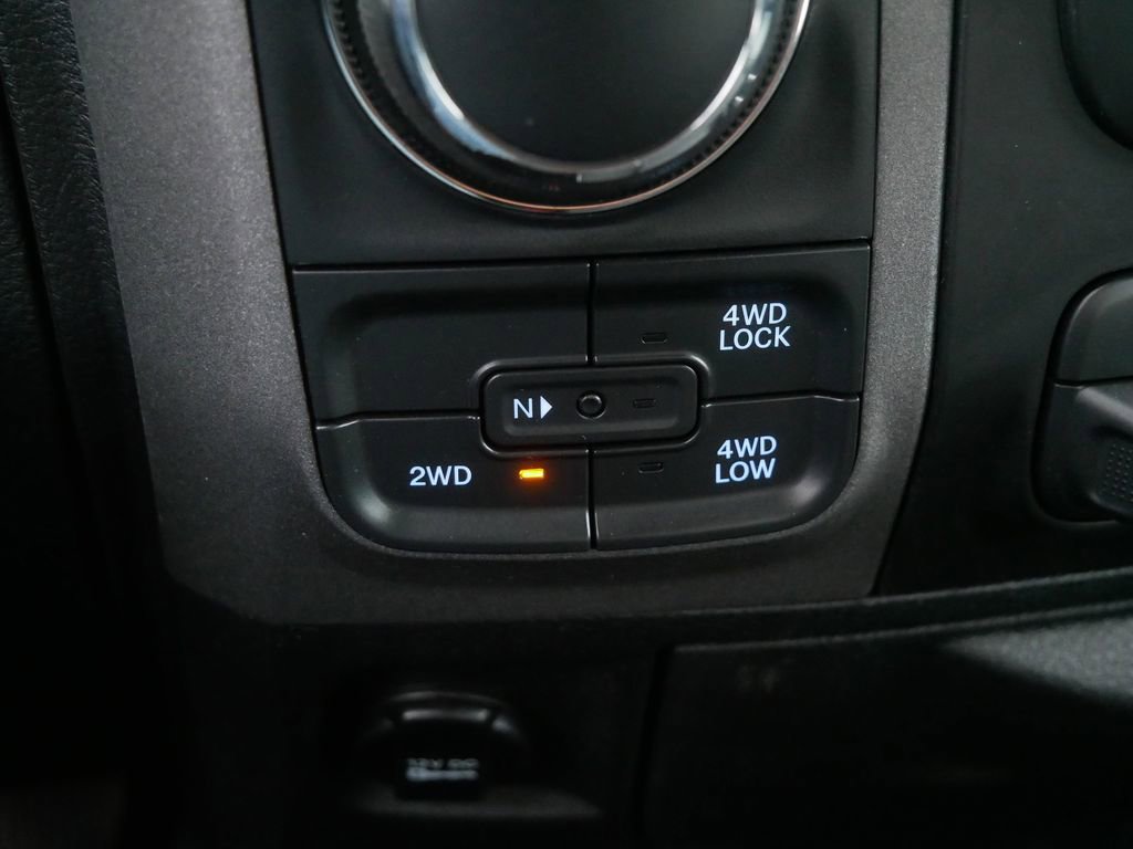 Used 2018 RAM 1500 Express image 16