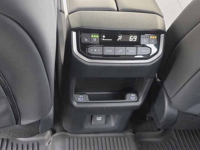 New 2026 Lexus TX 500h AWD image 10