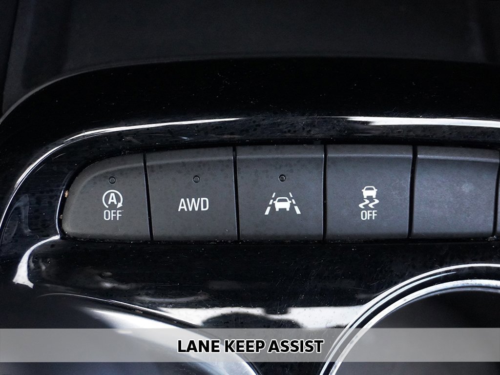 Used 2020 Buick Encore GX Preferred w/ Sport Touring Package image 3