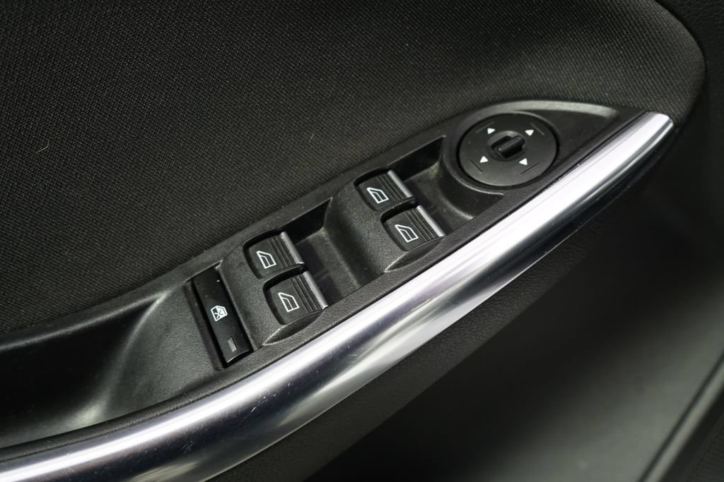 Used 2018 Ford Focus ST w/ Equipment Group 401A FWD image 23
