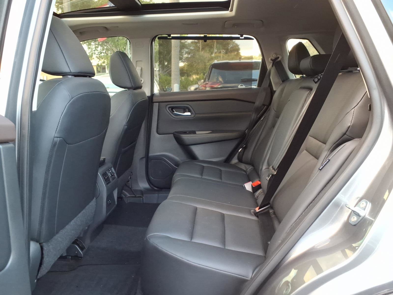 Certified 2023 Nissan Rogue SV w/ SV Premium B Package image 18