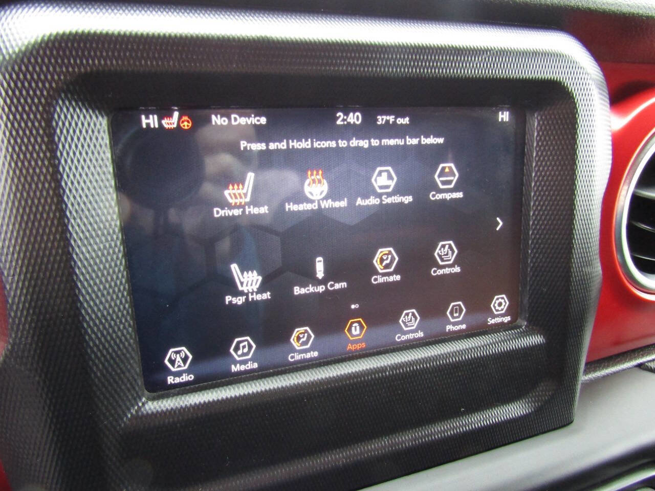 Used 2018 Jeep Wrangler Rubicon w/ Cold Weather Group image 14