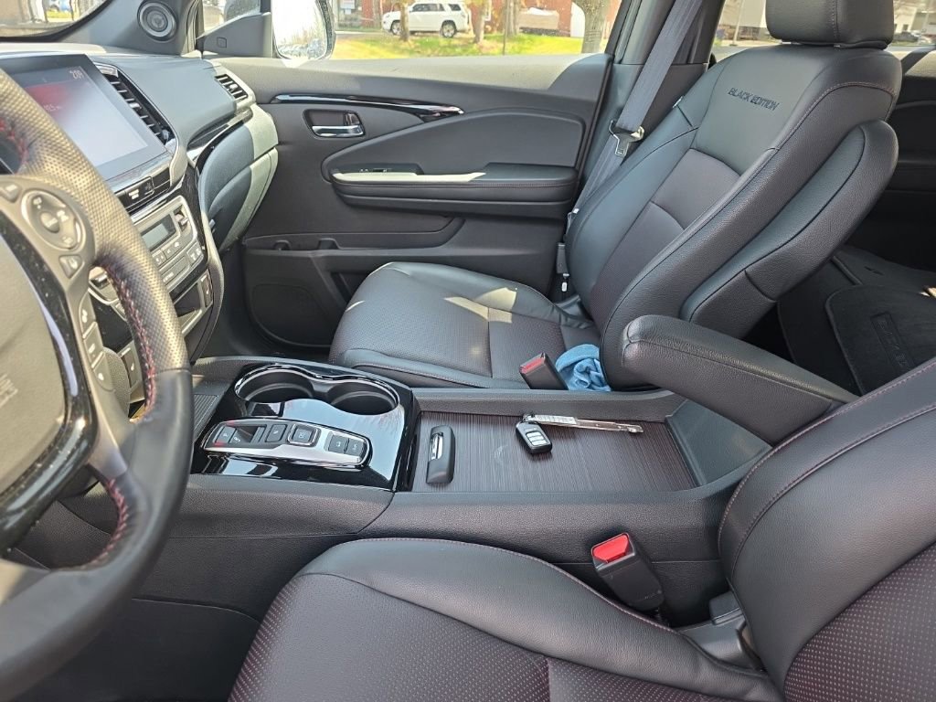 Certified 2023 Honda Ridgeline Black Edition image 23