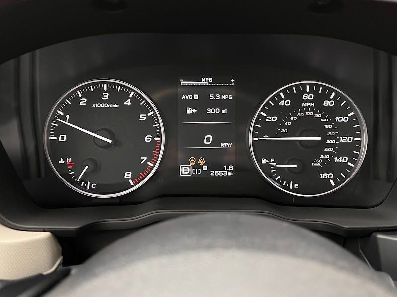 Used 2025 Subaru Forester Premium w/ Convenience Package #2 image 12