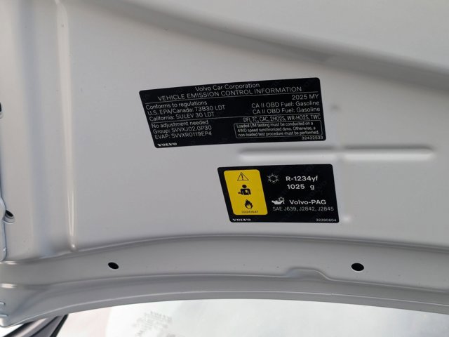 Certified 2025 Volvo XC90 T8 Plus w/ Protection Package Premier image 25