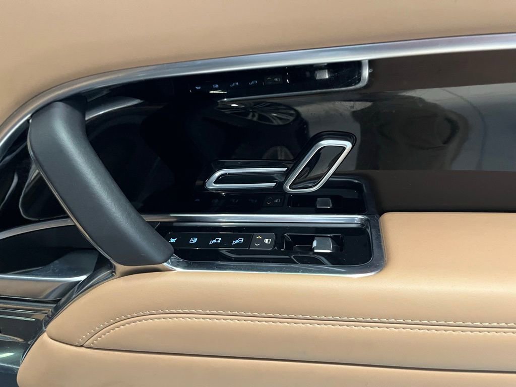 Used 2023 Land Rover Range Rover SE AWD/4WD image 37