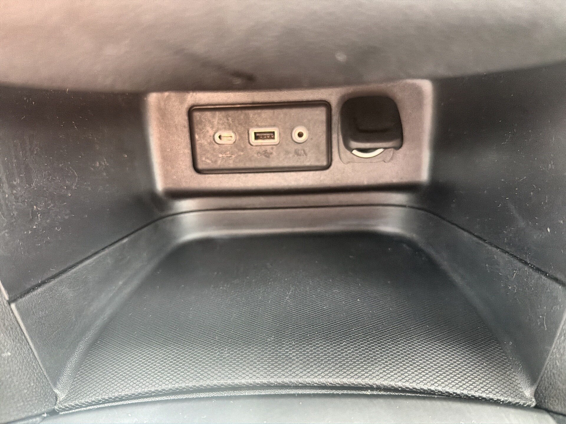 Used 2024 Chevrolet Equinox LT AWD/4WD image 28