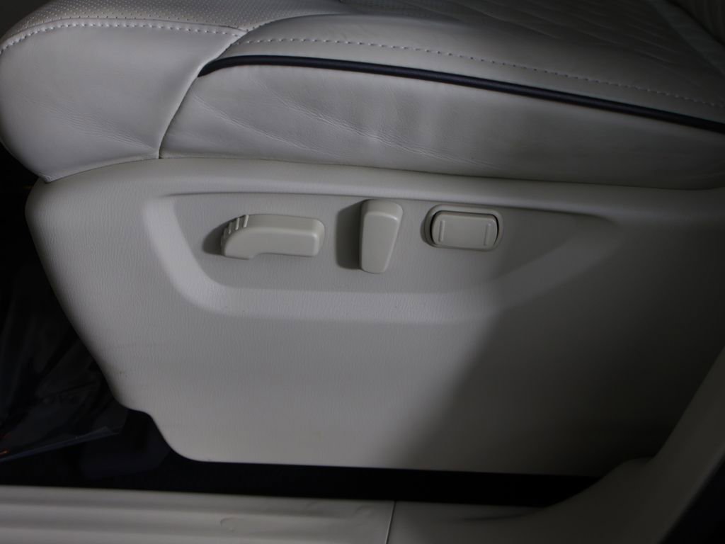 Used 2024 INFINITI QX80 Sensory w/ Cargo Package image 36